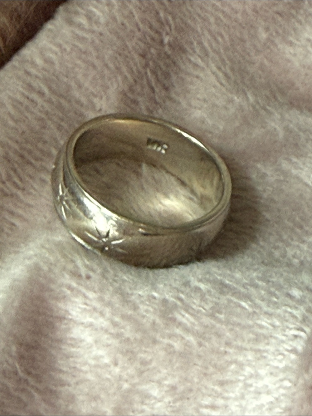 Star Starburst Engraved Band Ring White Gold 7 - Picture 2 of 7
